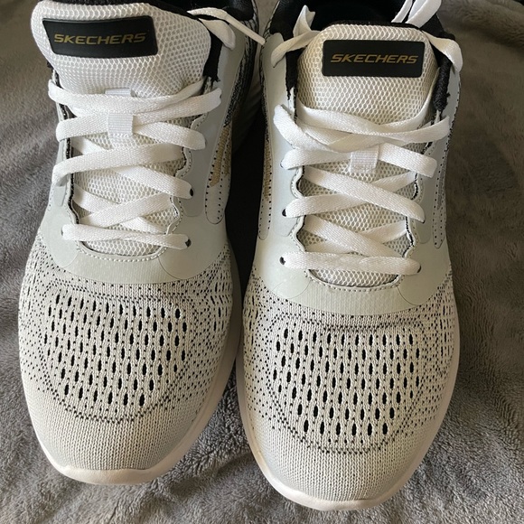 Skechers men’s shoes - Picture 2 of 6